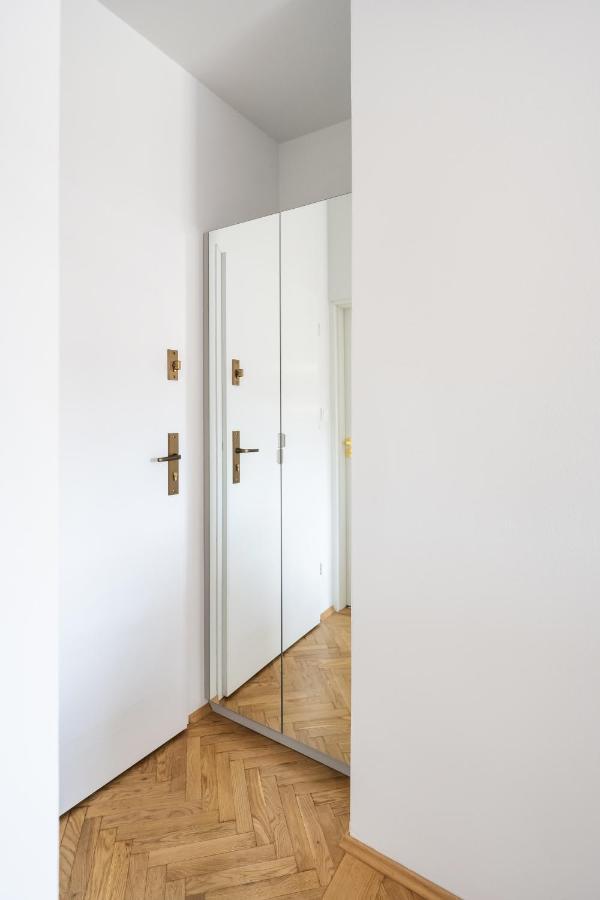 קרקוב Gallery 7 - Apartment 6 מראה חיצוני תמונה